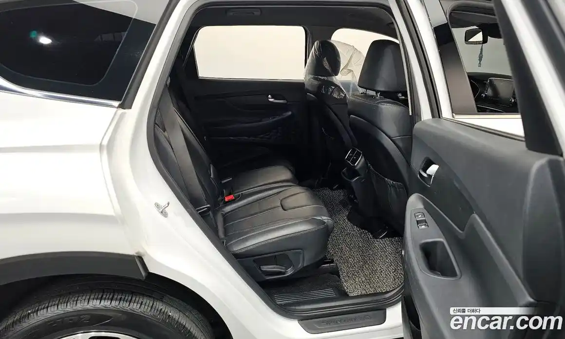 Hyundai Santa Fe 2019 2.0 автомат (гидро), фото 17
