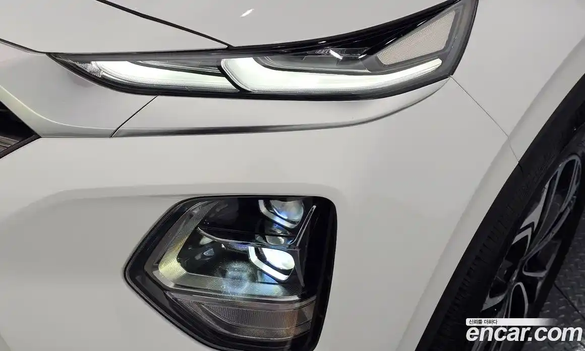 Hyundai Santa Fe 2019 2.0 автомат (гидро), фото 8