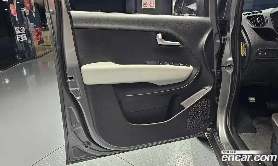 Kia Ray 2025 1.0 автомат (гидро), фото 13
