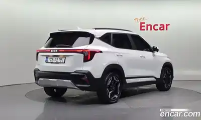 Kia Seltos 2022 2.0 автомат (гидро), миниатюра 2