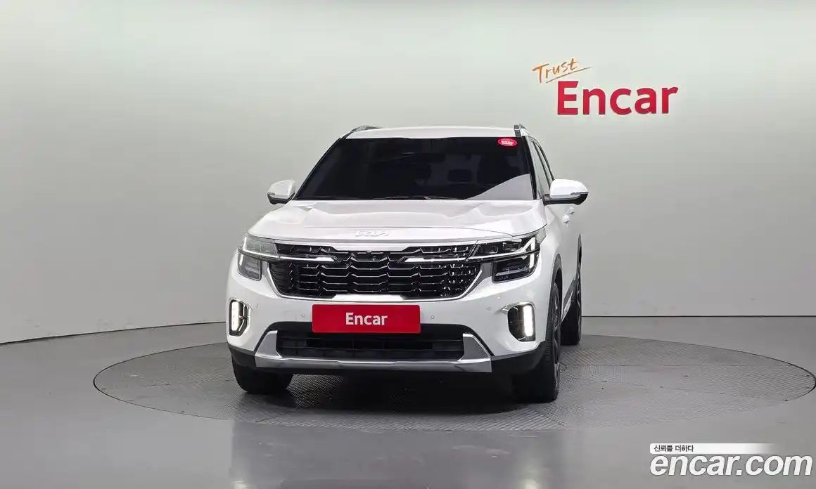 Kia Seltos 2022 2.0 автомат (гидро), фото 3