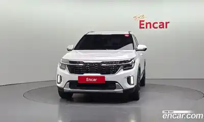 Kia Seltos 2022 2.0 автомат (гидро), миниатюра 3
