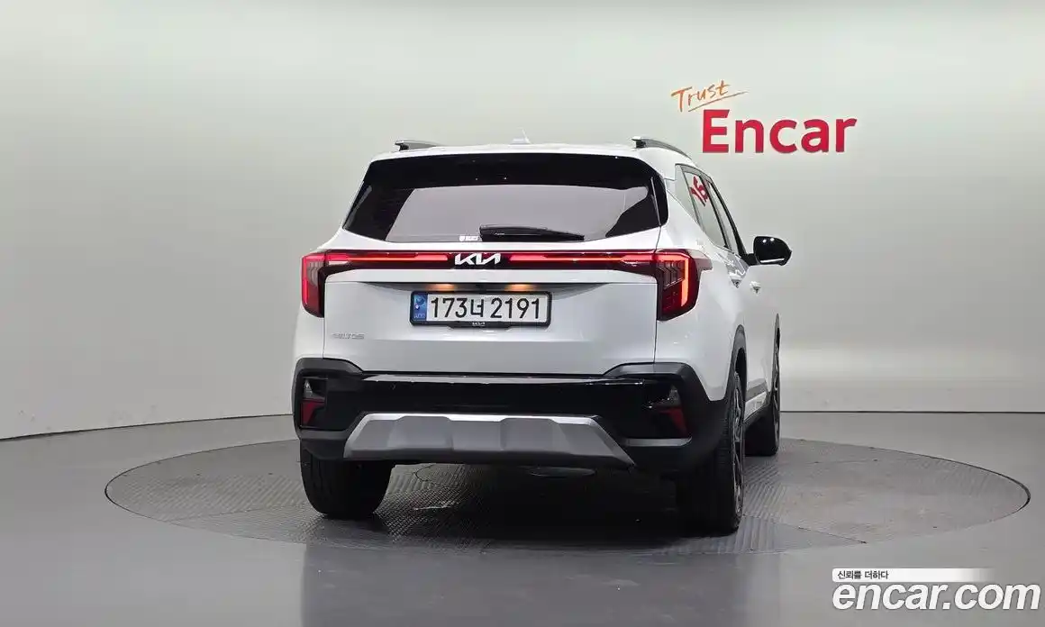 Kia Seltos 2022 2.0 автомат (гидро), фото 4