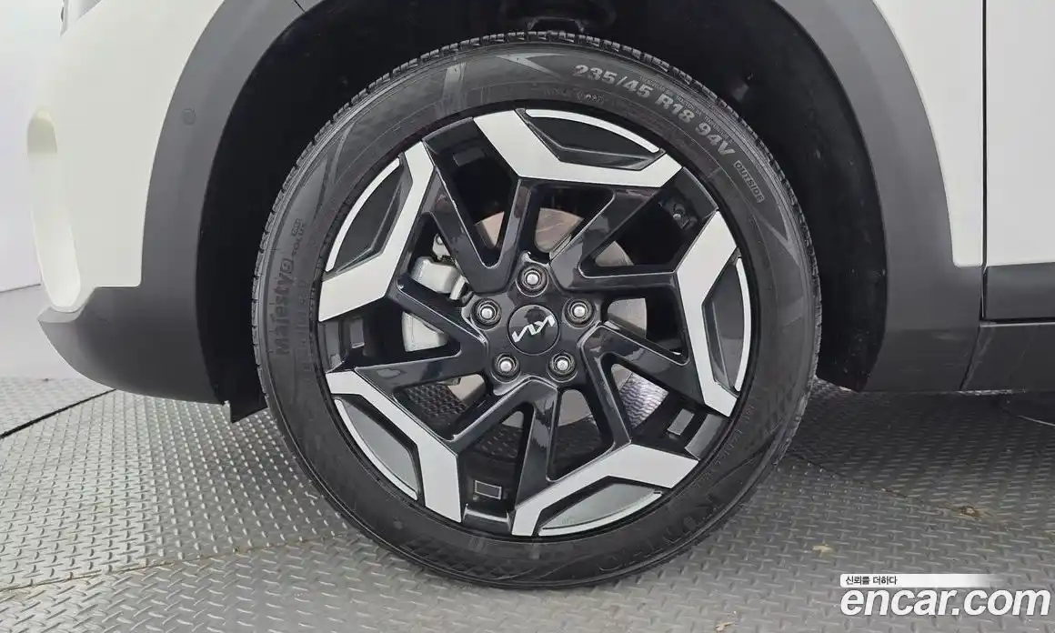 Kia Seltos 2022 2.0 автомат (гидро), фото 5