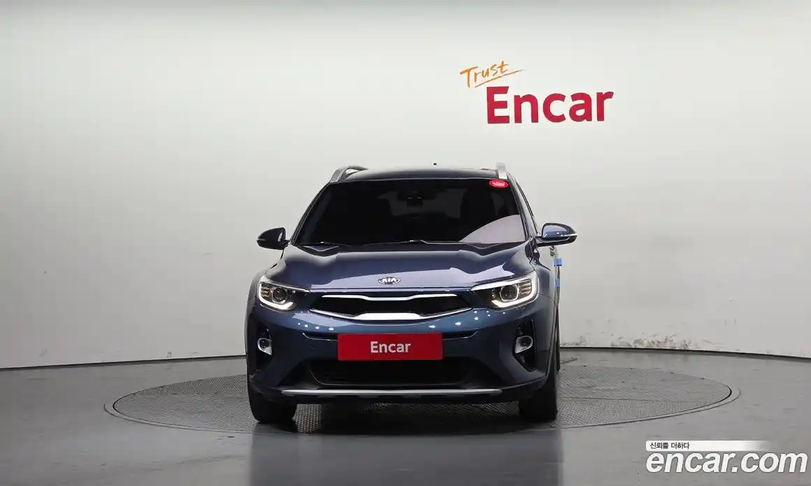 Kia Stonic 2018 1.4 автомат (гидро), фото 3