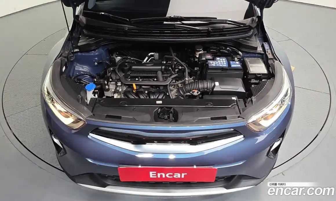 Kia Stonic 2018 1.4 автомат (гидро), фото 6