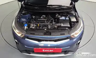 Kia Stonic 2018 1.4 автомат (гидро), миниатюра 6
