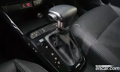 Kia Stonic 2018 1.4 автомат (гидро), миниатюра 9