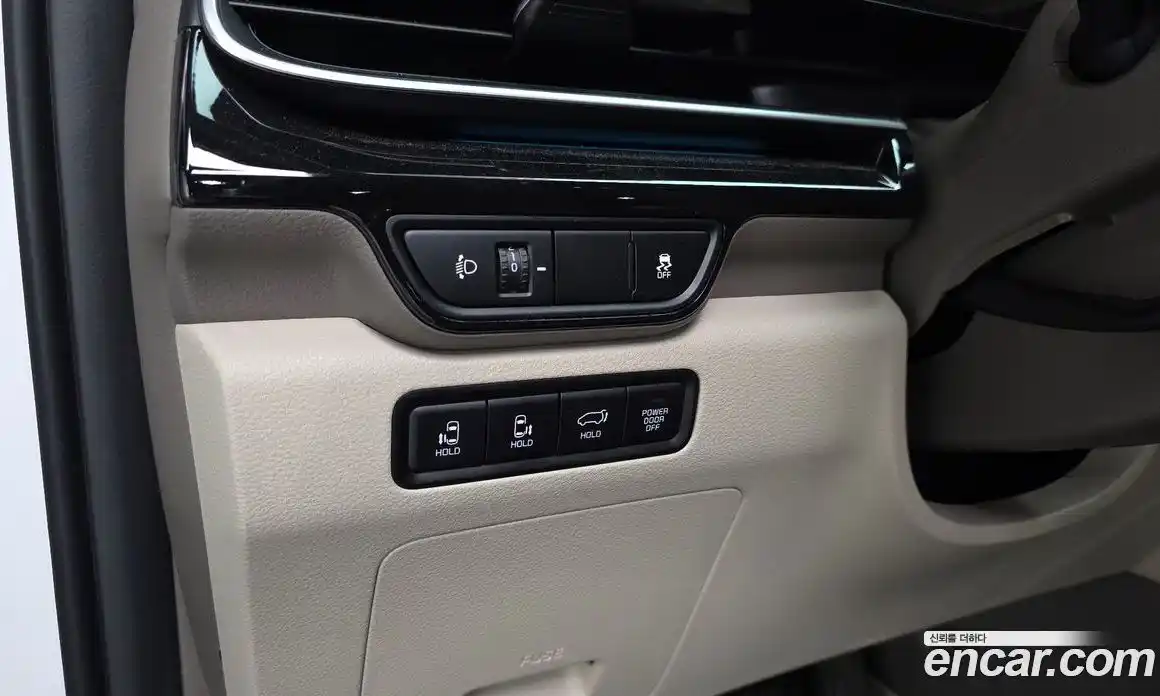 Kia Carnival 2024 2.2 автомат (гидро), фото 18