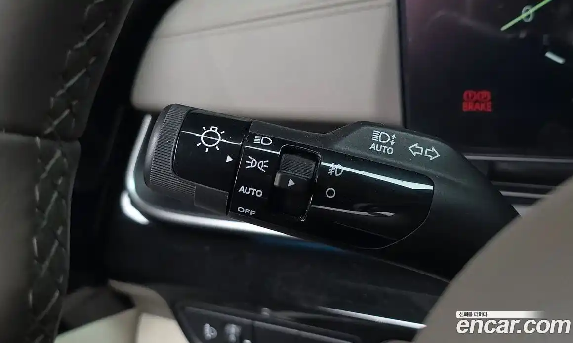 Kia Carnival 2024 2.2 автомат (гидро), фото 31