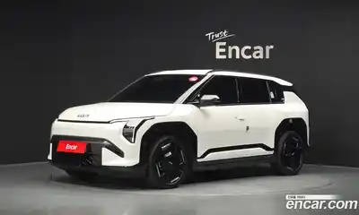 Kia EV3, 2024, 28 917 км
