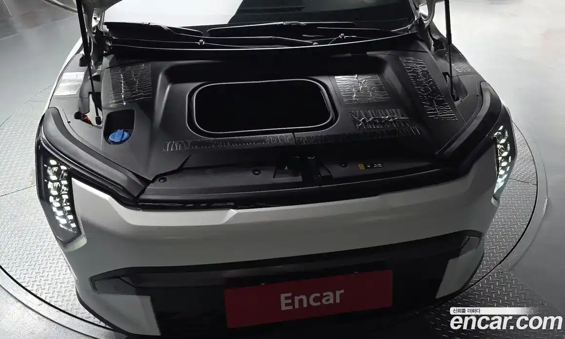 Kia EV3 2024 0.2 автомат (гидро), фото 6