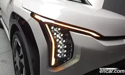 Kia EV3 2024 0.2 автомат (гидро), миниатюра 8