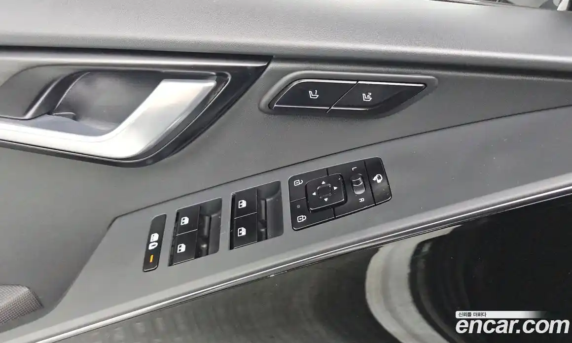 Kia Niro 2022 1.6 автомат (гидро), фото 28