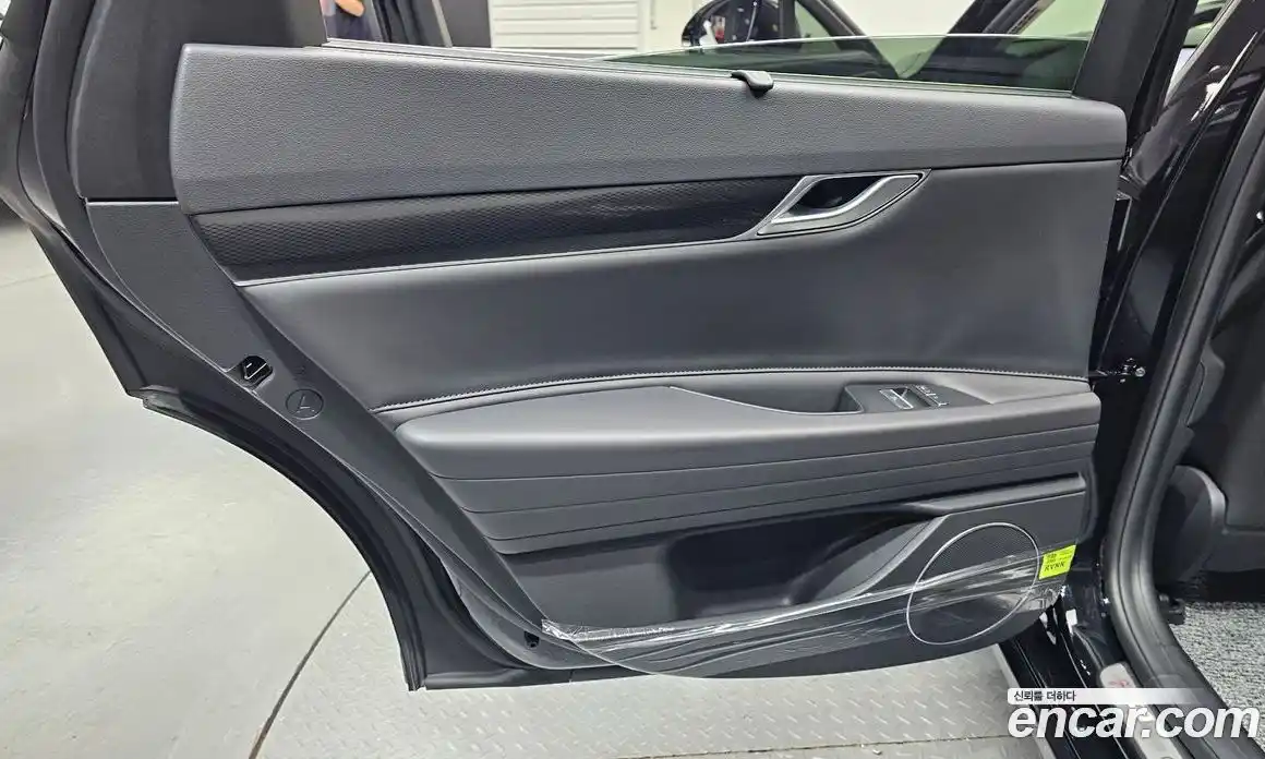 Genesis G80 2024 2.5 автомат (гидро), фото 14