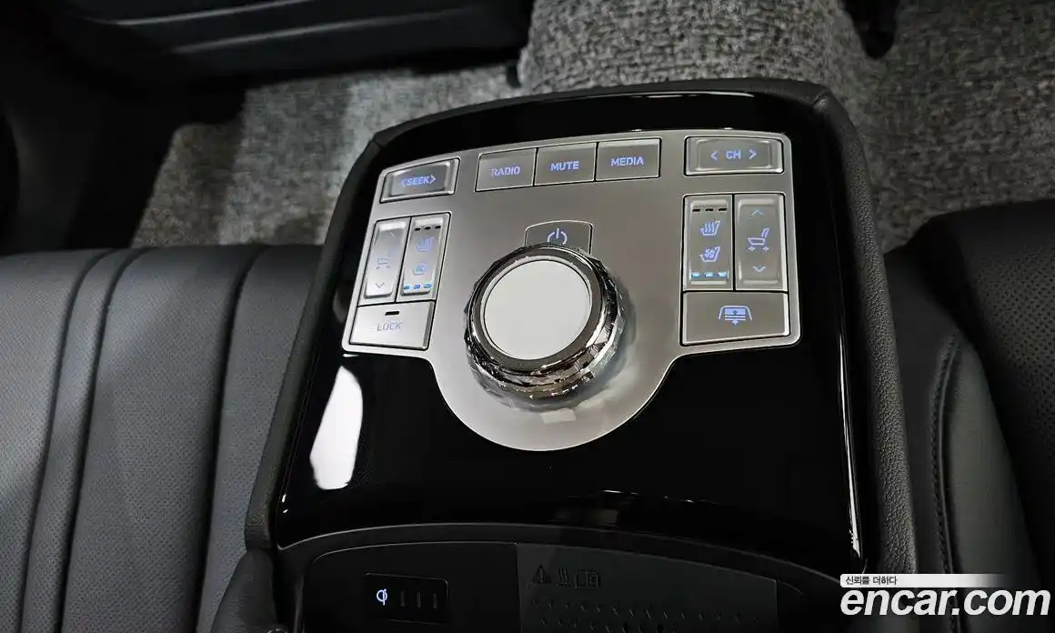 Genesis G80 2024 2.5 автомат (гидро), фото 24
