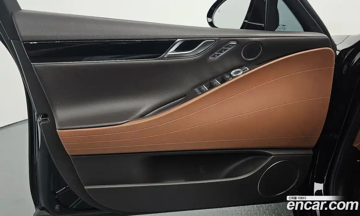 Genesis G80 2023 2.5 автомат (гидро), фото 14