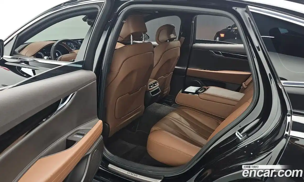 Genesis G80 2023 2.5 автомат (гидро), фото 17