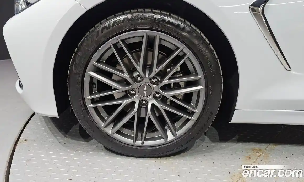 Genesis G70 2018 2.0 автомат (гидро), фото 5