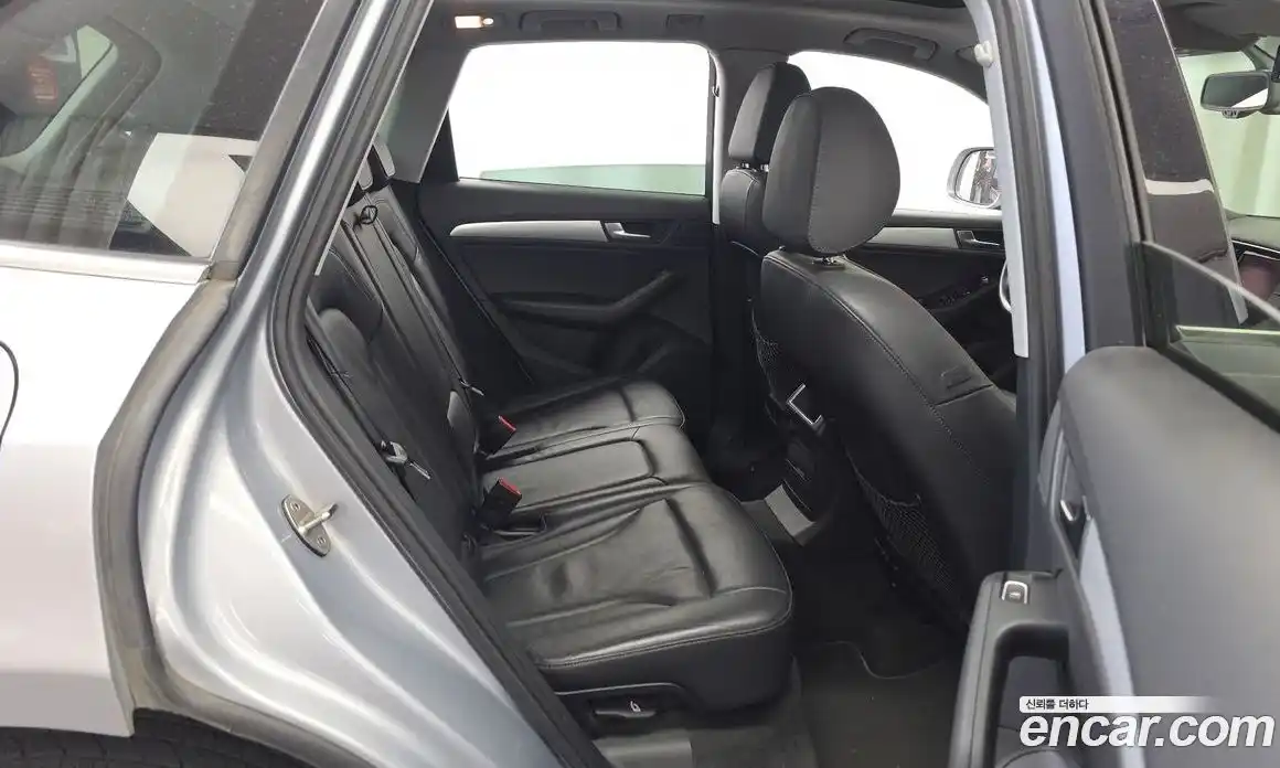 Audi Q5 2015 2.0 автомат (гидро), фото 12