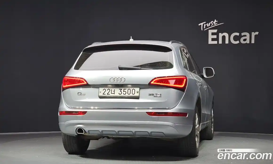 Audi Q5 2015 2.0 автомат (гидро), фото 4