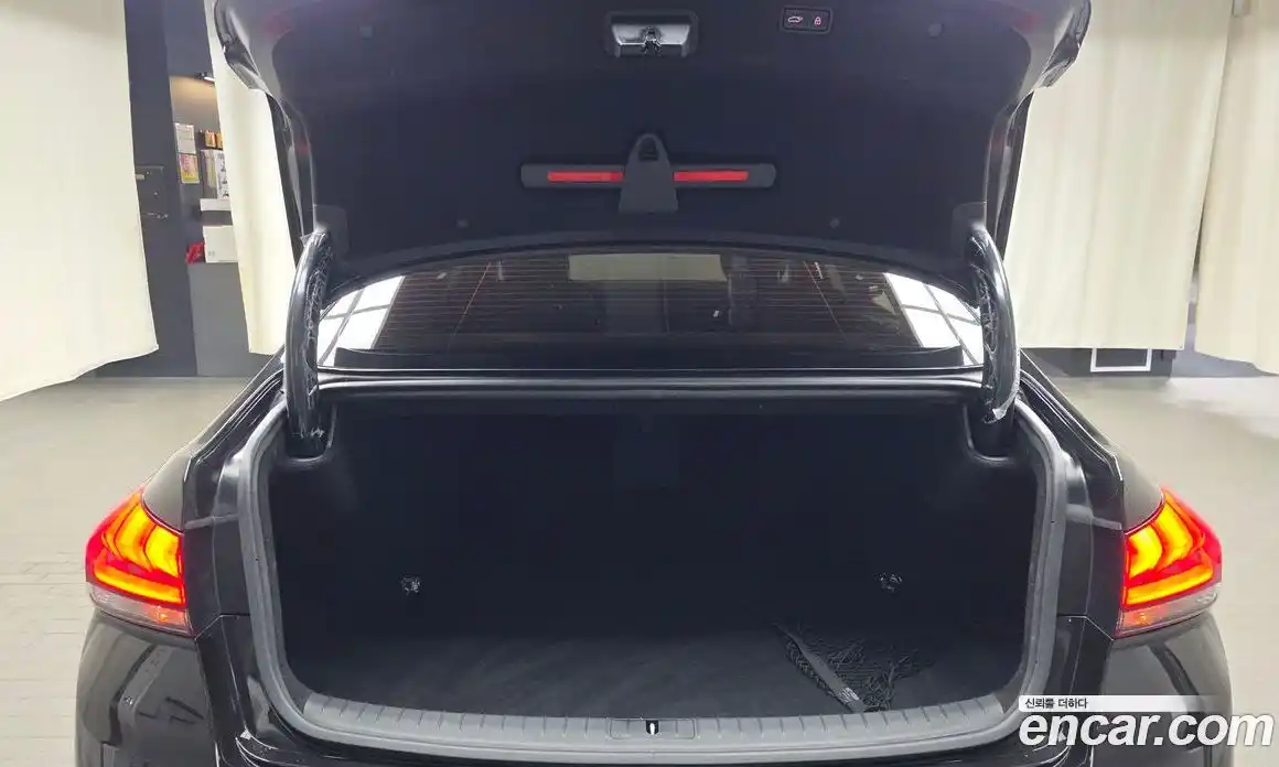 Genesis G80 2017 3.3 автомат (гидро), фото 26