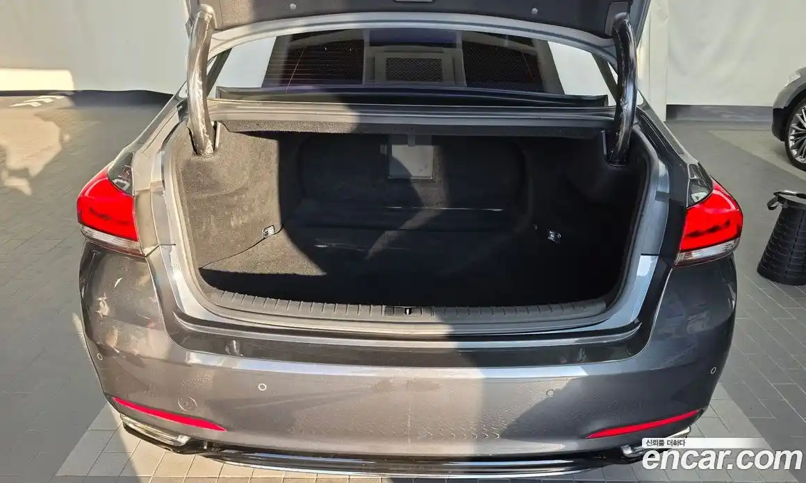 Genesis G80 2017 3.3 автомат (гидро), фото 26