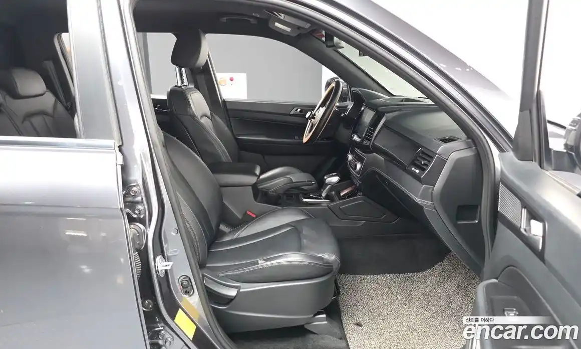 SsangYong Rexton 2019 2.2 автомат (гидро), фото 11