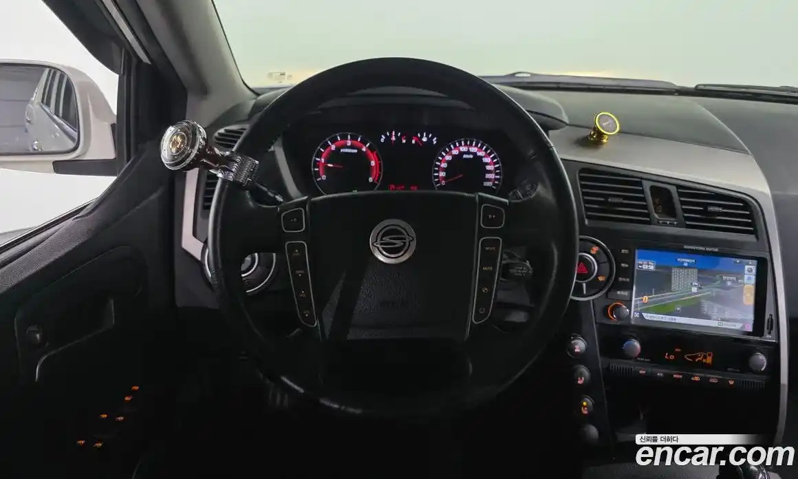 SsangYong Korando 2014 2.0 автомат (гидро), фото 13
