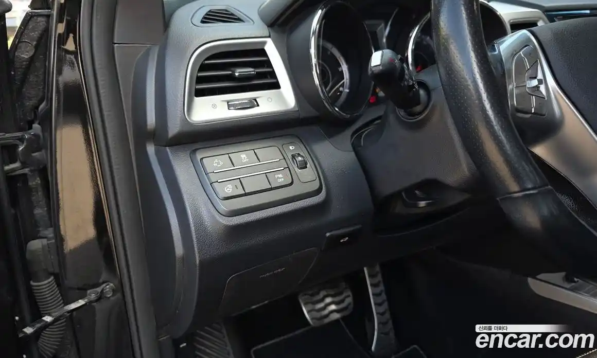 SsangYong TIBOLI 2016 1.6 автомат (гидро), фото 13