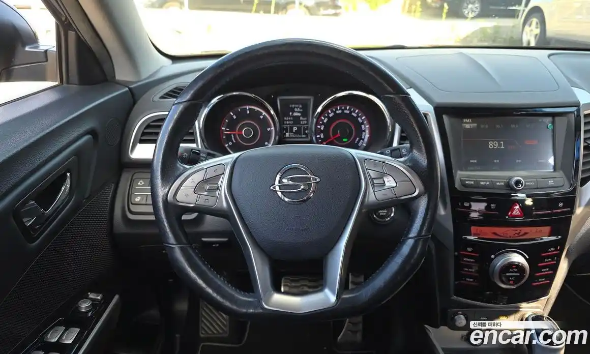 SsangYong TIBOLI 2016 1.6 автомат (гидро), фото 14
