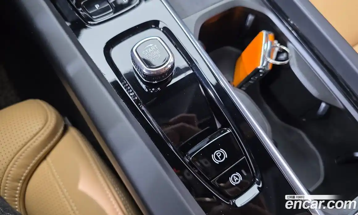 Volvo S60 2023 2.0 автомат (гидро), фото 18