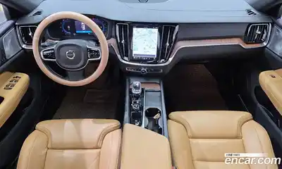 Volvo S60 2023 2.0 автомат (гидро), миниатюра 7
