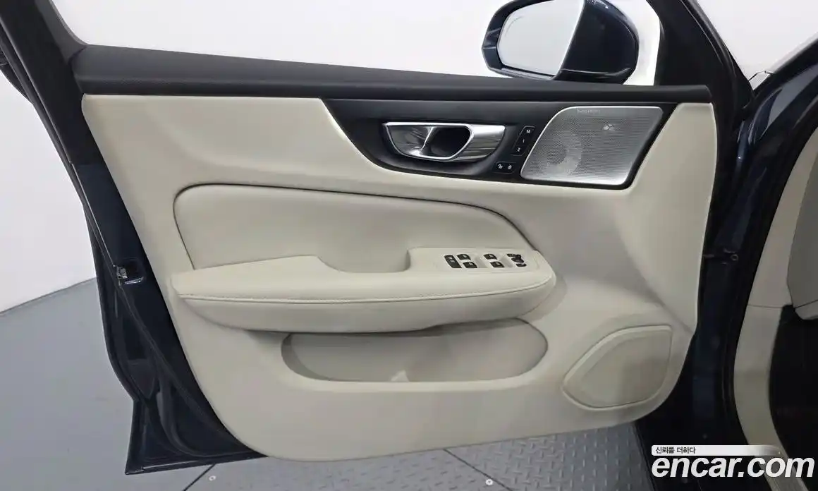 Volvo S60 2021 2.0 автомат (гидро), фото 14