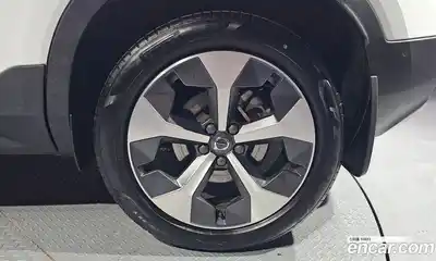 Volvo XC40 2023 2.0 автомат (гидро), миниатюра 7