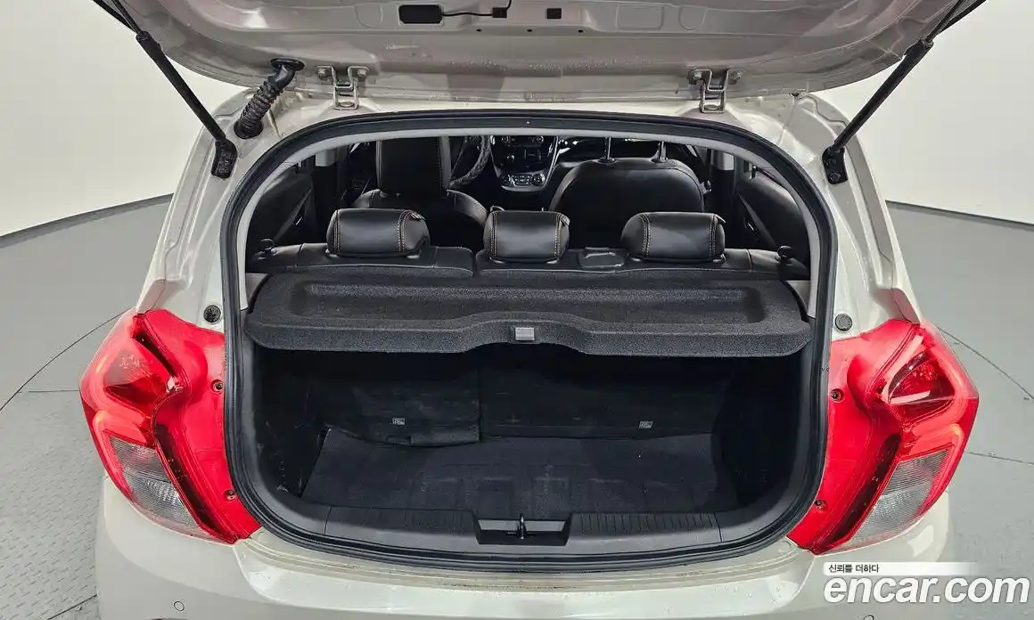 Chevrolet Spark 2018 1.0 автомат (гидро), фото 25