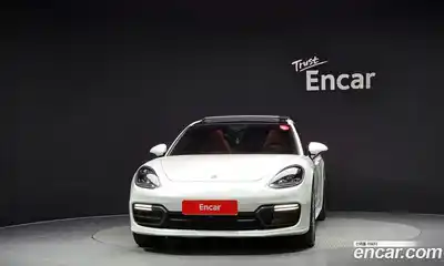 Porsche Panamera 2018 2.9 автомат (гидро), миниатюра 3