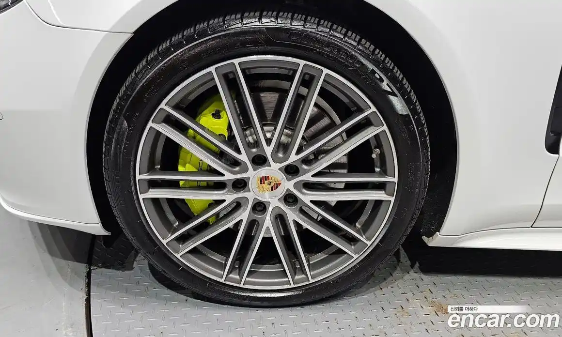 Porsche Panamera 2018 2.9 автомат (гидро), фото 5