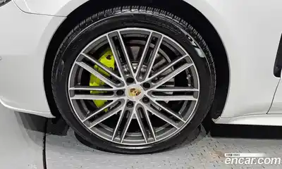Porsche Panamera 2018 2.9 автомат (гидро), миниатюра 5