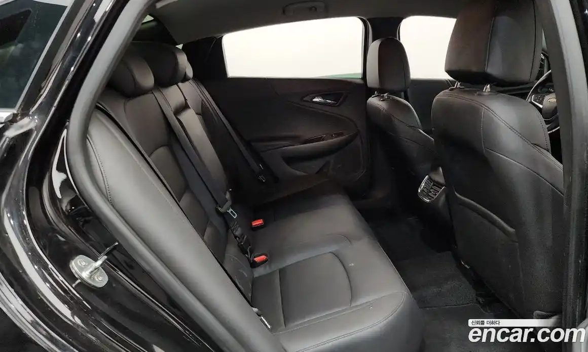 Chevrolet Malibu 2018 2.0 автомат (гидро), фото 17