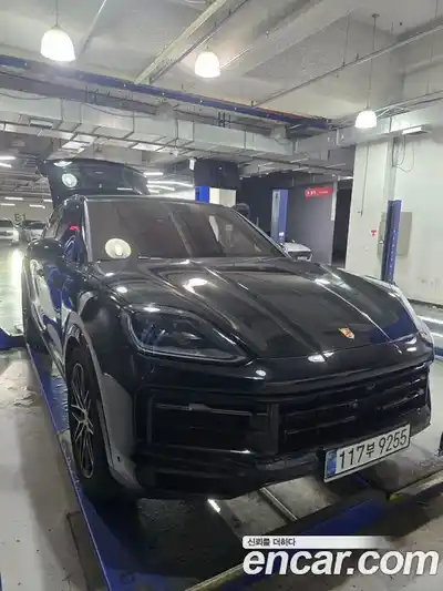 Porsche Cayenne 2025 3.0 автомат (гидро), миниатюра 2