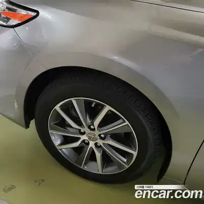 Lexus ES 2017 2.5 автомат (гидро), миниатюра 2 Lexus ES 2017 2.5 автомат (гидро), миниатюра 2