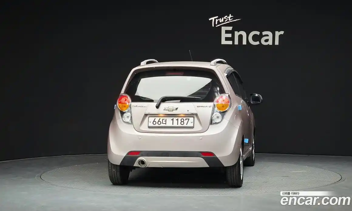 Chevrolet Spark 2012 1.0 автомат (гидро), фото 4