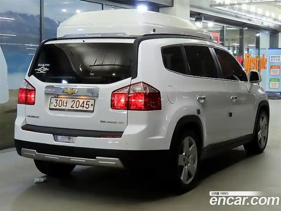 Chevrolet Orlando 2011 2.0 автомат (гидро), фото 4