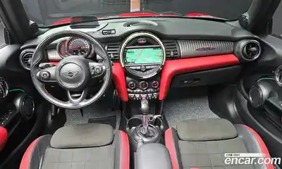 Mini Cooper Convertible 2019 2.0 автомат (гидро), миниатюра 10