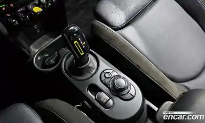 Mini Cooper 2023 автомат (гидро), миниатюра 12