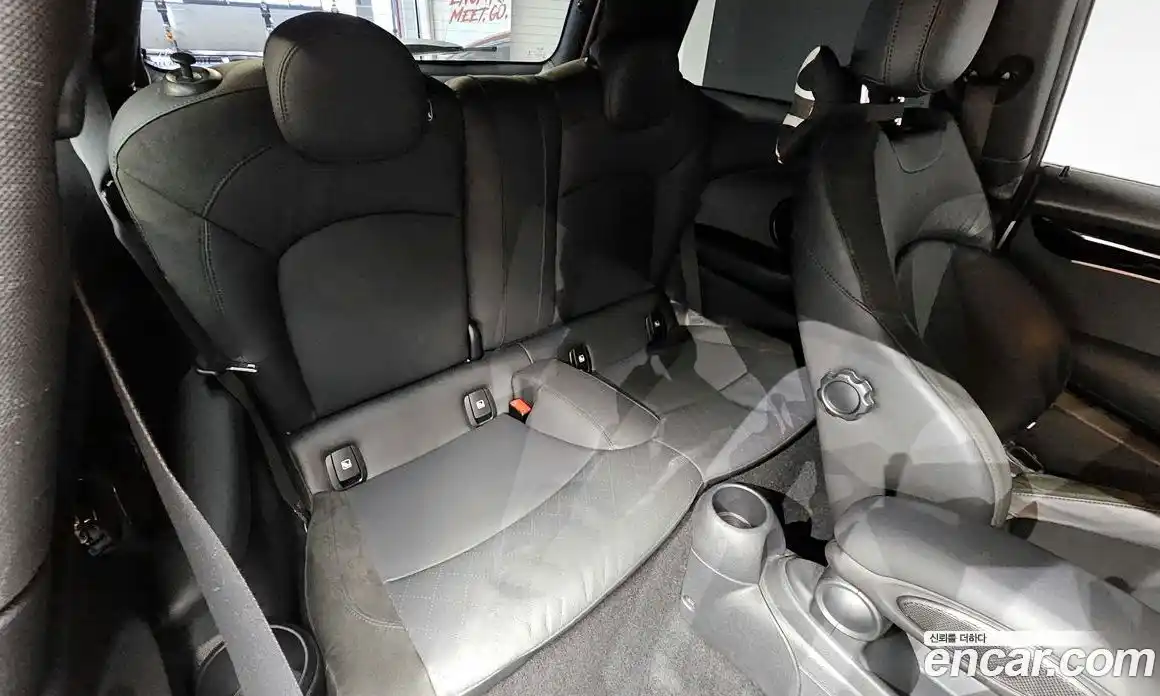 Mini Cooper 2023 автомат (гидро), фото 18