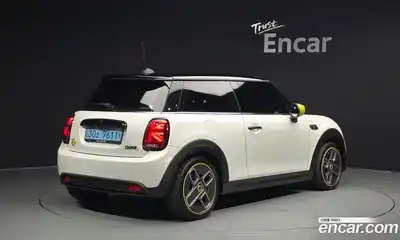 Mini Cooper 2023 автомат (гидро), миниатюра 2