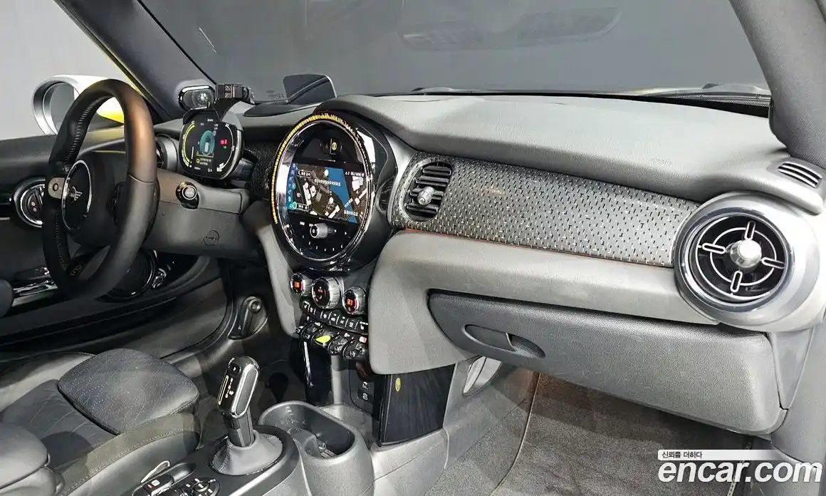 Mini Cooper 2023 автомат (гидро), фото 27