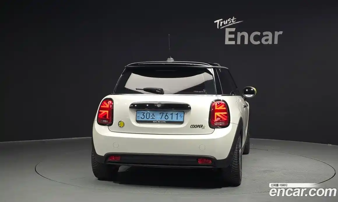 Mini Cooper 2023 автомат (гидро), фото 4